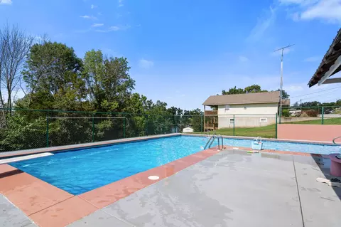 Exterior - 24 W View Dr, Lampe, MO 65681 photo 6 of 7