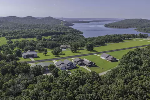 View/Area - 401 Discovery Bay Dr, Shell Knob, MO 65747 photo 4 of 8
