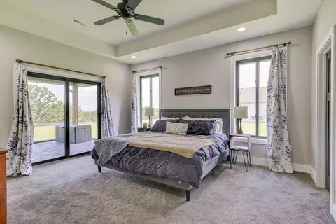 Bedroom - 401 Discovery Bay Dr, Shell Knob, MO 65747 photo 1 of 9