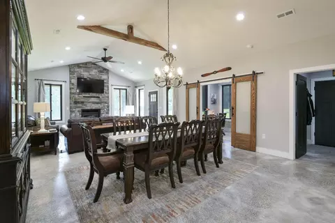 Dining - 401 Discovery Bay Dr, Shell Knob, MO 65747 photo 2 of 3