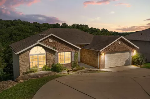 Exterior - 259 Mesquite Dr, Branson, MO 65616 photo 2 of 8