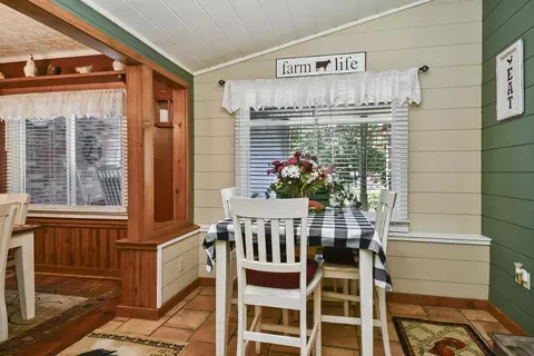 Dining - 701 Spears Ave, Crane, MO 65633 photo 2 of 5