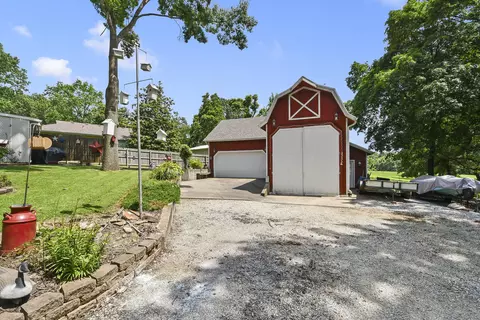 Exterior - 701 Spears Ave, Crane, MO 65633 photo 6 of 14