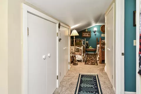 Entry Way - 701 Spears Ave, Crane, MO 65633 photo 5 of 6