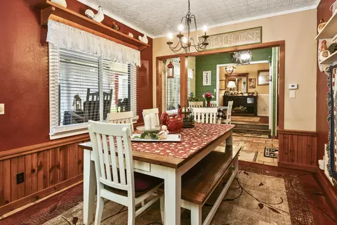 Dining - 701 Spears Ave, Crane, MO 65633 photo 5 of 5