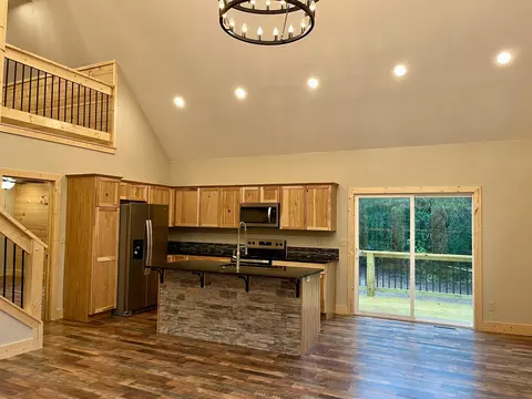 Kitchen - 233 S Rosewood St, Shell Knob, MO 65747 photo 2 of 2