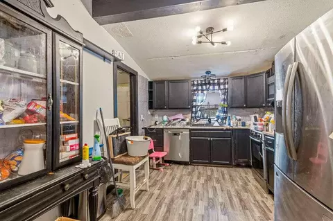 Kitchen - 1603 State Route Ww, Mountain View, MO 65548 photo 1 of 2