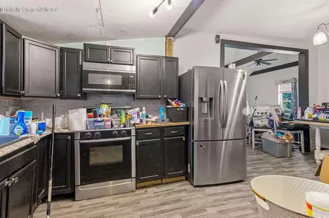 Kitchen - 1603 State Route Ww, Mountain View, MO 65548 photo 2 of 2
