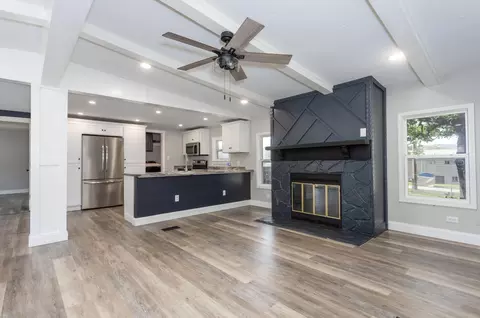 Living - 137 Plaza Dr, Branson, MO 65616 photo 1 of 6