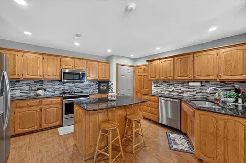 Kitchen - 3402 S Valley View Ave, Springfield, MO 65804 photo 1 of 3