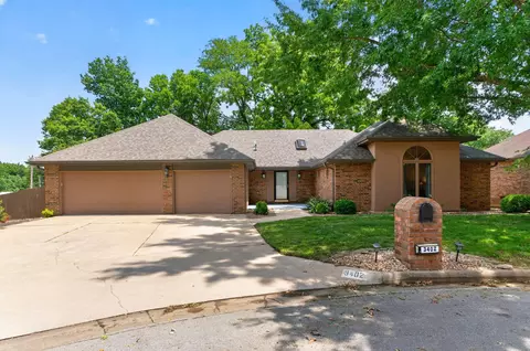 Exterior - 3402 S Valley View Ave, Springfield, MO 65804 photo 2 of 7