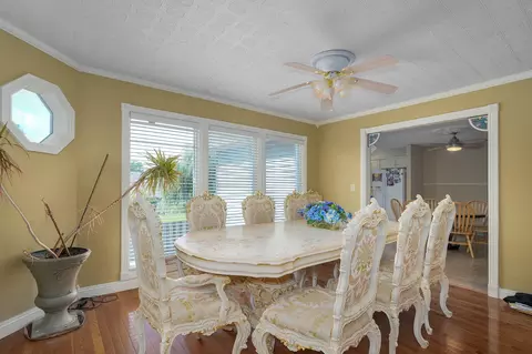 Dining - 4967 S Buckingham Ln, Springfield, MO 65810 photo 1 of 2