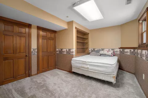 Bedroom - 4967 S Buckingham Ln, Springfield, MO 65810 photo 4 of 8