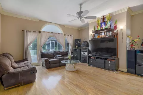 Living - 4967 S Buckingham Ln, Springfield, MO 65810 photo 1 of 3