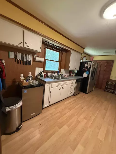 Kitchen - 112 South St, Crane, MO 65633 photo 2 of 3