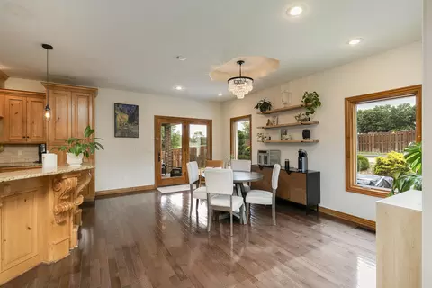 Dining - 3941 E Windsmore Dr, Springfield, MO 65802 photo 1 of 2