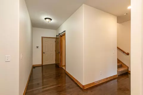 Entry Way - 3941 E Windsmore Dr, Springfield, MO 65802 photo 6 of 6