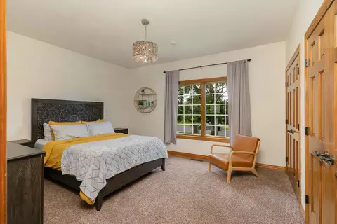 Bedroom - 3941 E Windsmore Dr, Springfield, MO 65802 photo 2 of 2
