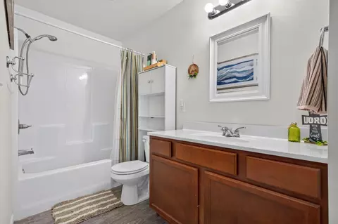 Bath - 281 Woodbridge Estates Dr, Branson, MO 65616 photo 1 of 3