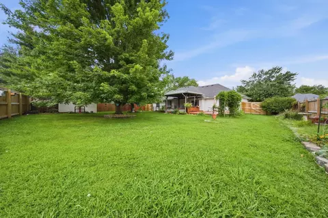 Exterior - 5632 S Newton Ave, Springfield, MO 65810 photo 3 of 6