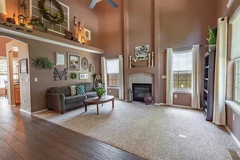 Living - 308 S Coventry Cir, Nixa, MO 65714 photo 1 of 3