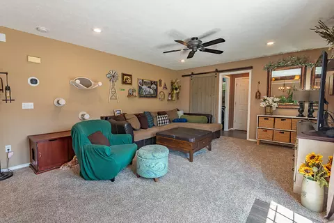 Living - 308 S Coventry Cir, Nixa, MO 65714 photo 2 of 3