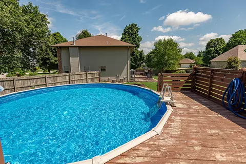 Exterior - 308 S Coventry Cir, Nixa, MO 65714 photo 9 of 12