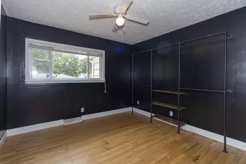 Bedroom - 2703 E Portland St, Springfield, MO 65804 photo 2 of 3