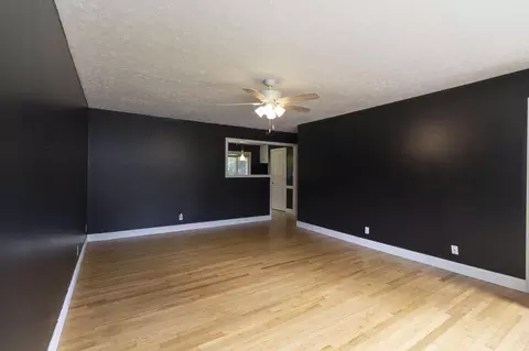 Living - 2703 E Portland St, Springfield, MO 65804 photo 2 of 3