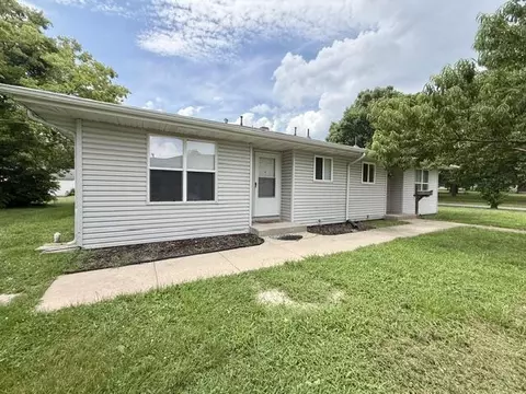 716 E Locust St, Springfield, MO 65803 photo 2