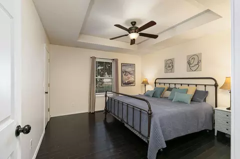 Bedroom - 3702 W Vincent Dr, Springfield, MO 65810 photo 1 of 6
