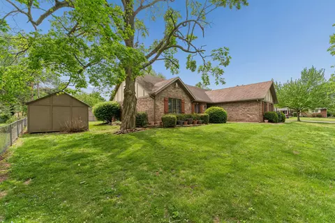 4018 W Dover St, Springfield, MO 65802 photo 2