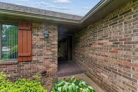4018 W Dover St, Springfield, MO 65802 photo 3