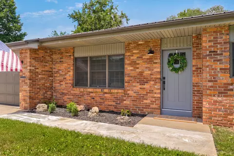 821 Edgewood St, Springfield, MO 65807 photo 4