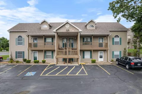 540 Abby Ln #6, Branson, MO 65616 photo 1