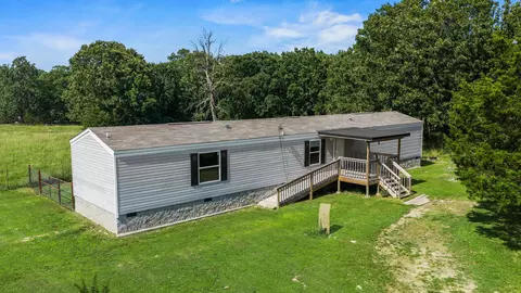 Exterior - 192194 Cheyenne Rd, Tunas, MO 65764 photo 11 of 14