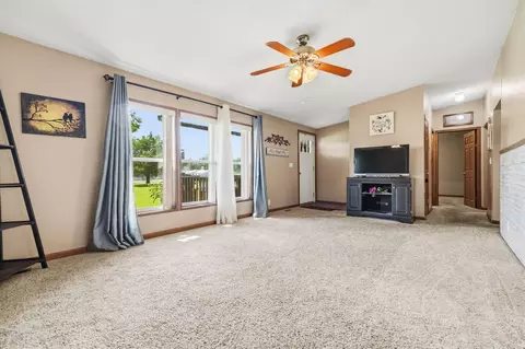 Living - 192194 Cheyenne Rd, Tunas, MO 65764 photo 3 of 6