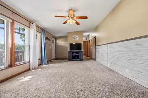 Living - 192194 Cheyenne Rd, Tunas, MO 65764 photo 2 of 6