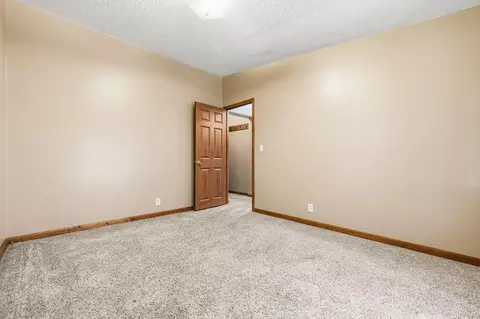 Bedroom - 192194 Cheyenne Rd, Tunas, MO 65764 photo 4 of 12