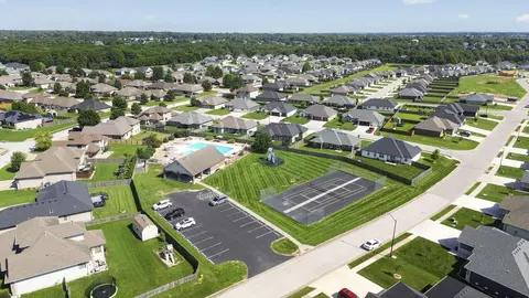 View/Area - 1665 E Pea Ridge Dr, Republic, MO 65738 photo 1 of 4