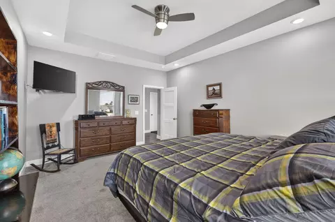 Bedroom - 1665 E Pea Ridge Dr, Republic, MO 65738 photo 2 of 3