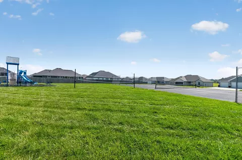 Exterior - 1665 E Pea Ridge Dr, Republic, MO 65738 photo 9 of 13
