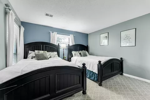 Bedroom - 142 Grandview Dr #3, Branson, MO 65616 photo 3 of 5
