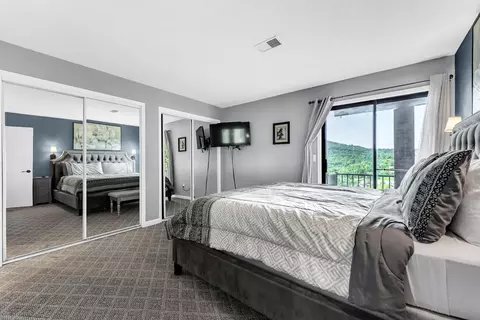 Bedroom - 142 Grandview Dr #3, Branson, MO 65616 photo 1 of 5