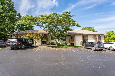 Exterior - 142 Grandview Dr #3, Branson, MO 65616 photo 4 of 14