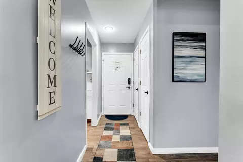 Entry Way - 142 Grandview Dr #3, Branson, MO 65616 photo 1 of 4