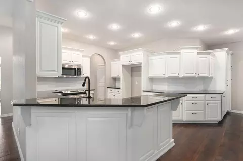 Kitchen - 2342 W Darby St, Springfield, MO 65810 photo 1 of 4
