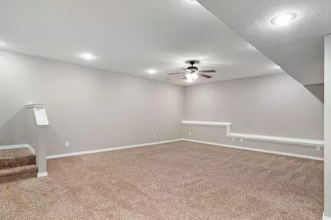 Living - 2342 W Darby St, Springfield, MO 65810 photo 9 of 13