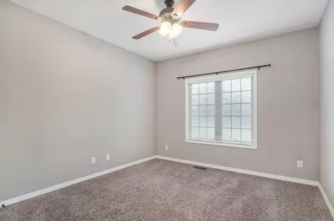 Bedroom - 2342 W Darby St, Springfield, MO 65810 photo 2 of 5
