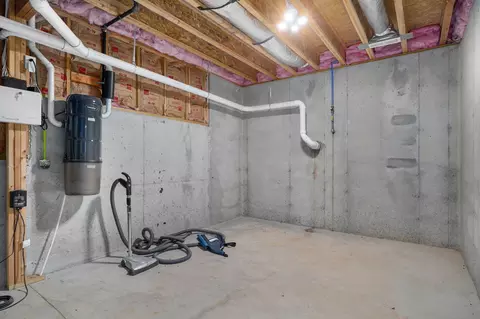 Other - 2342 W Darby St, Springfield, MO 65810 photo 11 of 13